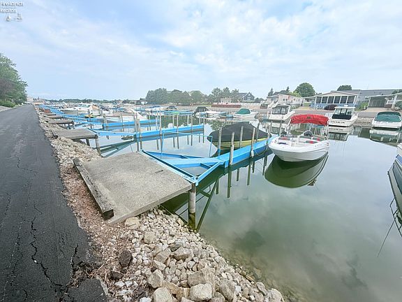 3rd image of 1600 N Buck Rd Lot 39