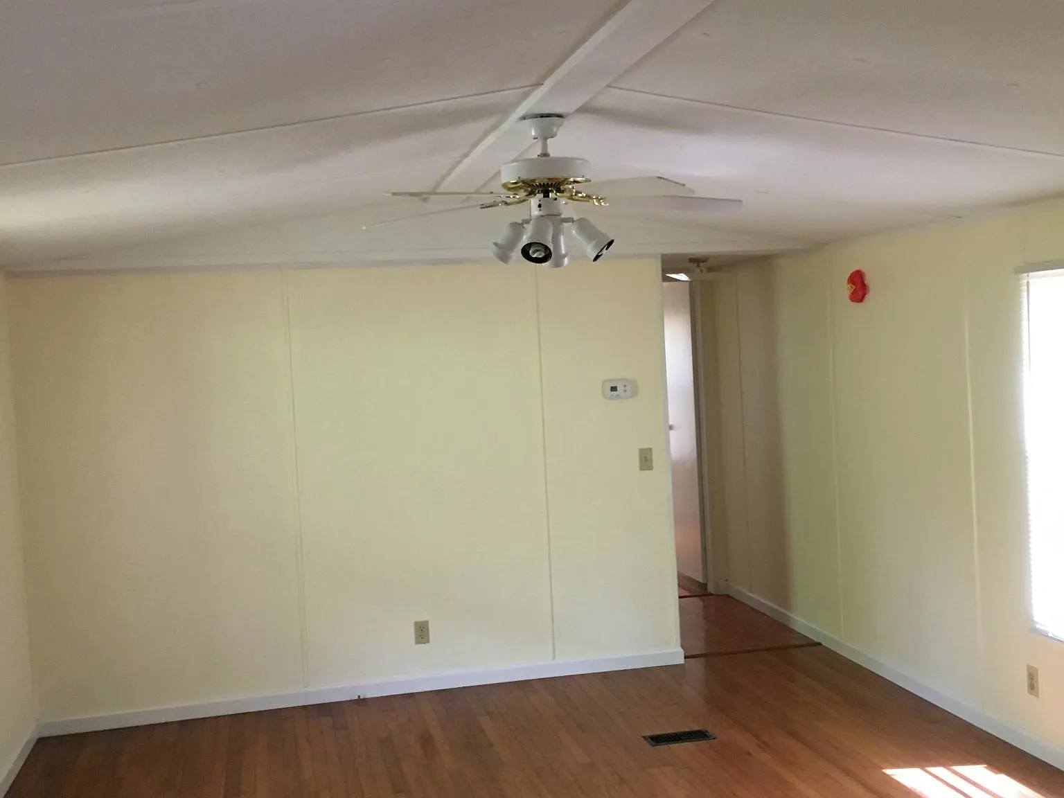 8880 Knox Bridge Hwy — Photo 2