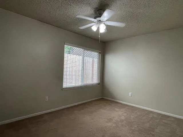 8575 Hydra Ln — Photo 9