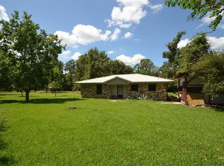 160 County Road 6498, Dayton, TX 77535
