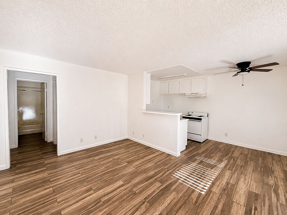 1st image of 38604 10th St E APT 15