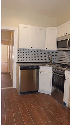 Rented by Immac Realty | media 19