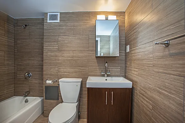 Rented by Platinum Properties | media 19