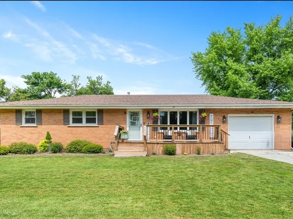 9337 E 3000n Rd, Momence, IL 60954