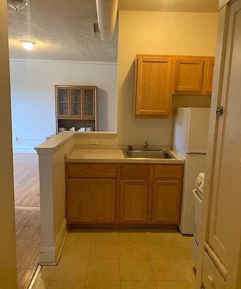 1846 Coventry Rd #8 — Photo 3