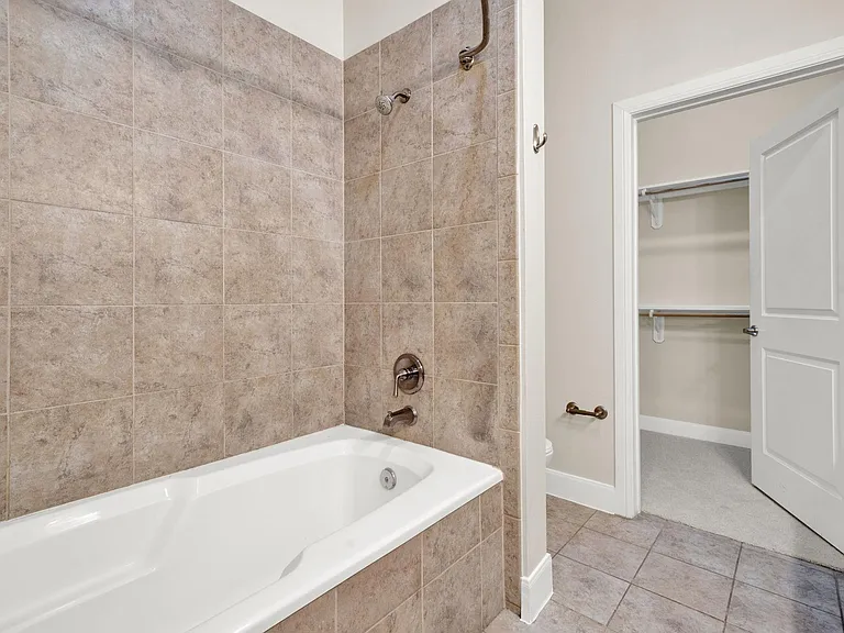 300 Saint Joseph Pkwy #307 — Photo 20