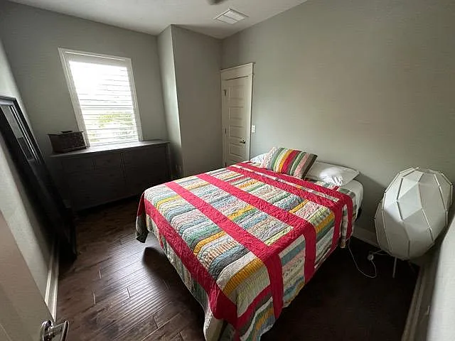 5409 Avenue F #B — Photo 9