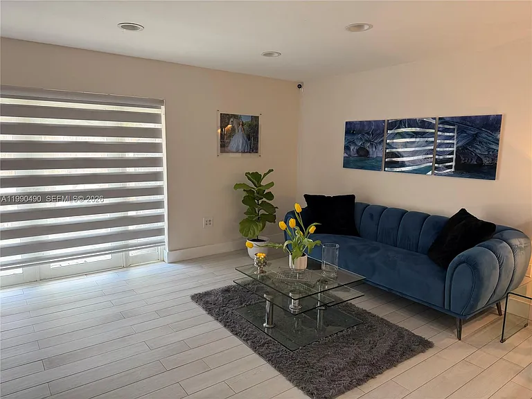 7431 SW 163rd Pl — Photo 5