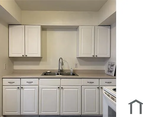 2 bed, 950 sqft, $1,350 — Photo 3