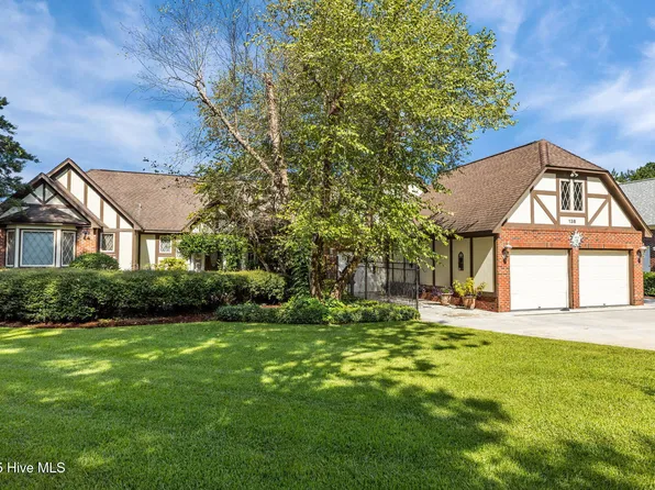 138 White Oak Bluff Road, Stella, NC 28582