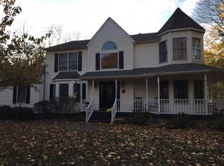11 E Moriches Blvd, East Moriches, NY 11940