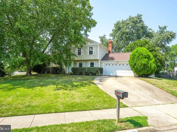 9500 Waterford Dr, Manassas, VA 20110