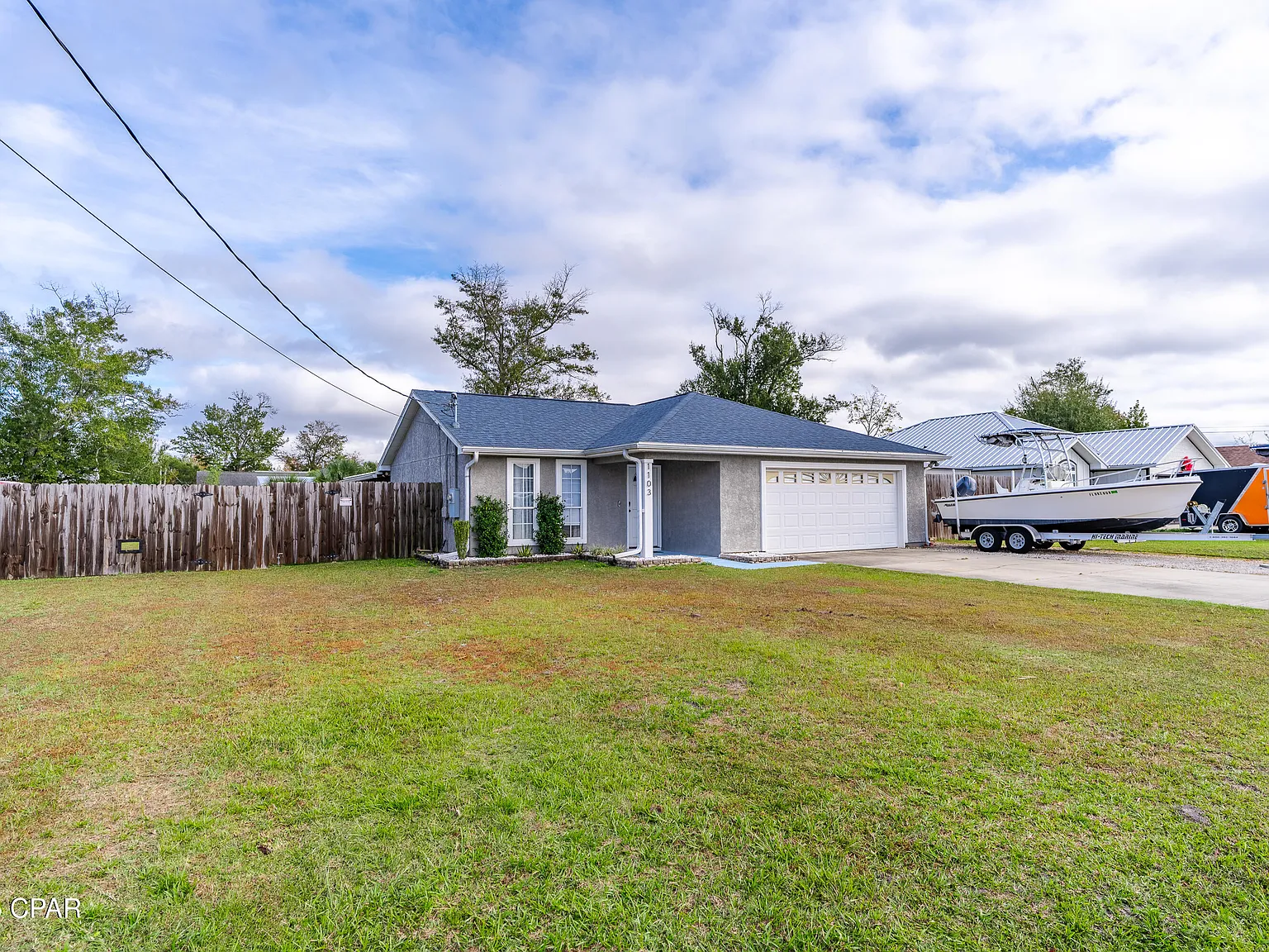 3 bed, 1325 sqft, $2,100 — Photo 4