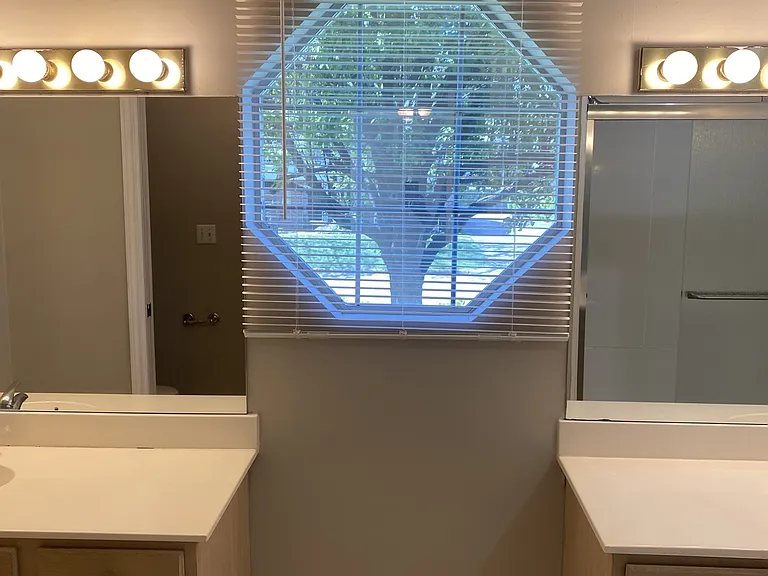 6204 Summerhill Pl — Photo 8