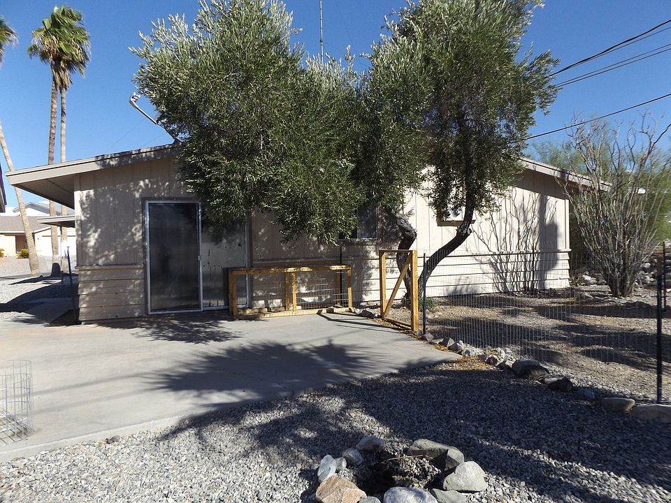 1st image of 2756 Arcadia Dr