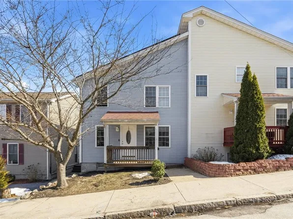 135 Seamans St #1, Providence, RI 02908