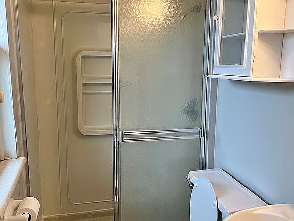 Bathroom off primary