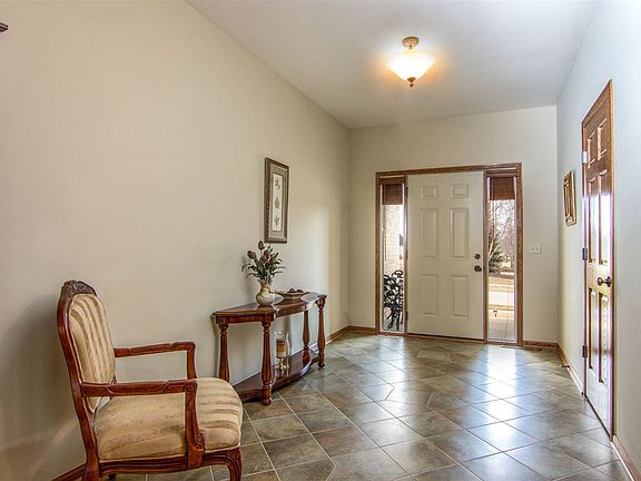 3rd image of 12616 Tweed Ct