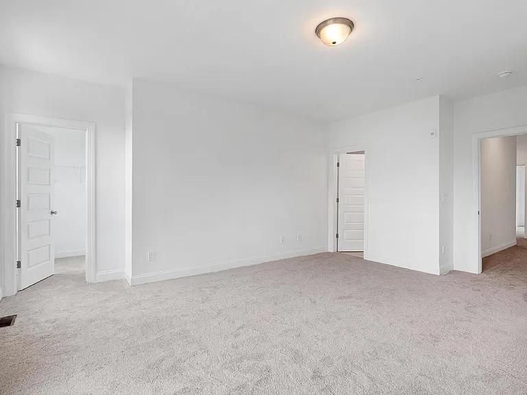 1204 S Person St #101 — Photo 11