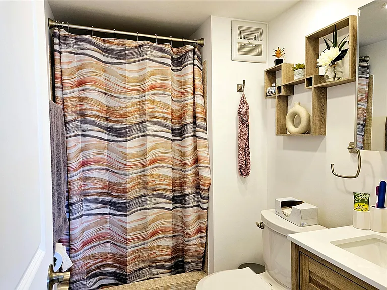 2751 E Golf Blvd #2018 — Photo 10