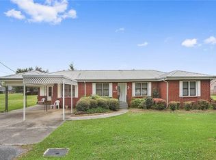 207 Lowe St, Hahnville, LA 70057