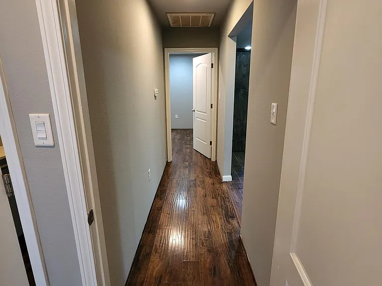10123 Lanehart Rd — Photo 3