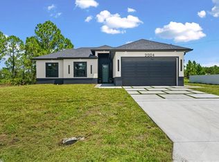 2004 W 9th ST, LEHIGH ACRES, FL 33972