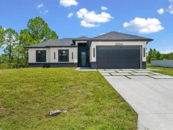 2004 W 9th ST, LEHIGH ACRES, FL 33972