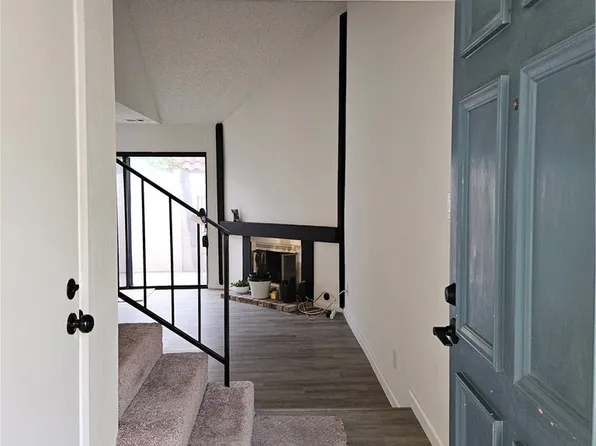 5577 Pioneer Blvd APT 14, Whittier, CA 90601