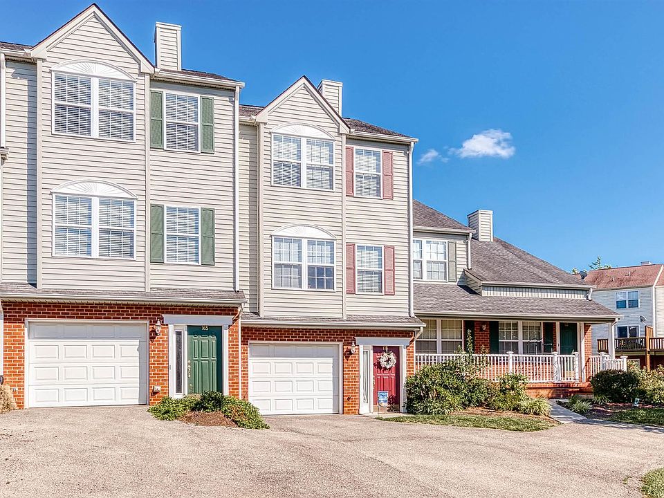 1st image of 175 Blue Leaf Dr #175