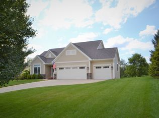 10619 Country Club Dr, Richland, MI 49083