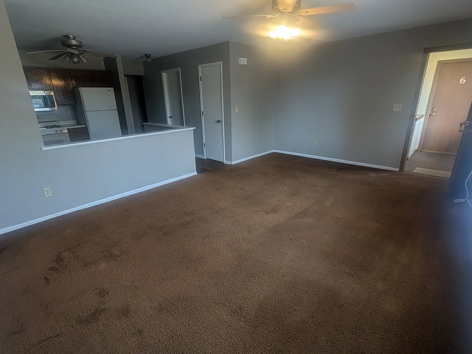 2 bed, 900 sqft, $1,650 — Photo 3