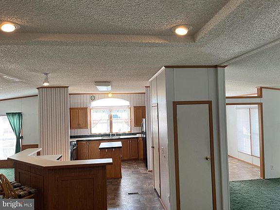 2nd image of 30948 Poole Ct