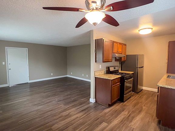 4th image of 4030 Chamoune Ave APT 5