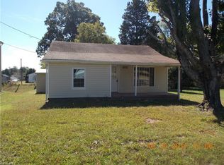 1608 Zeverly St, Winston Salem, NC 27127