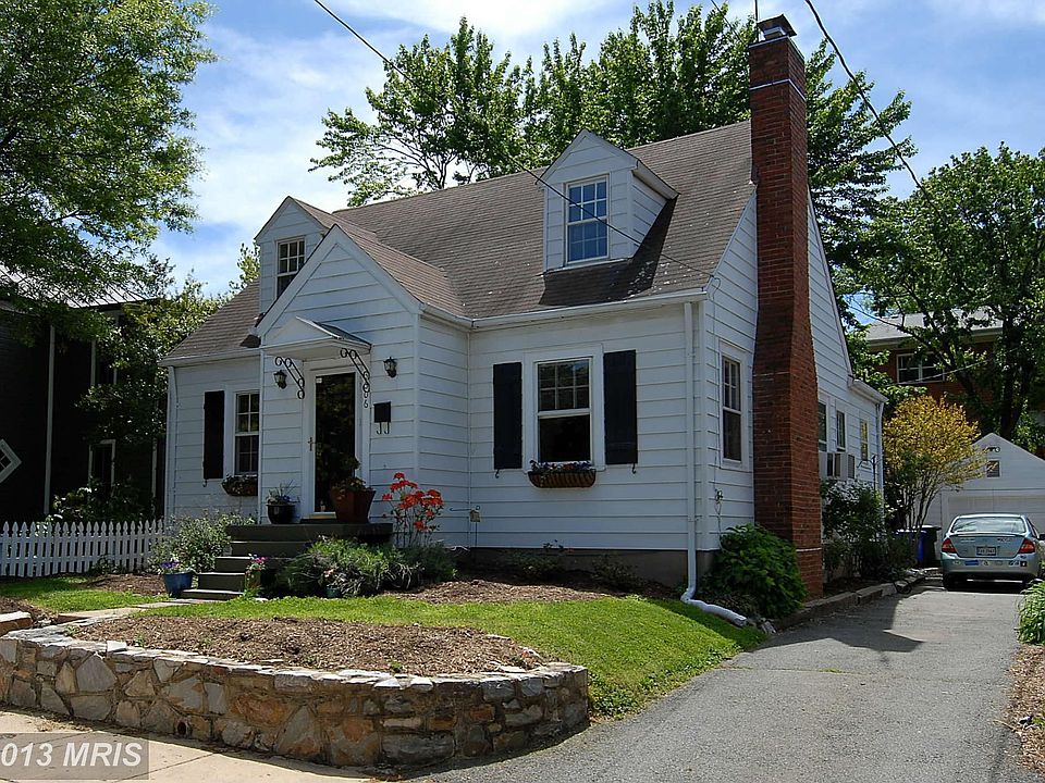 1st image of 3606 21st Ave N