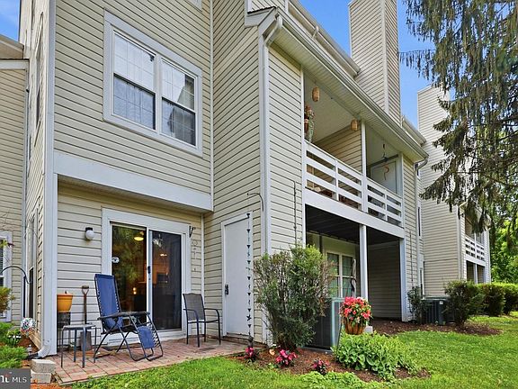 4th image of 36 Ashley Ct Unit 36