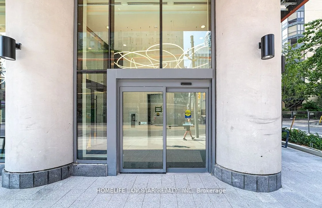 Building Photo - 280 Dundas St W #1713