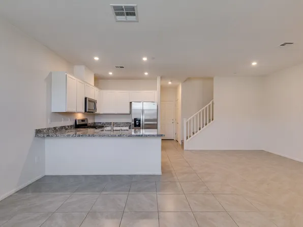 657 Bellus Pl, Henderson, NV 89015