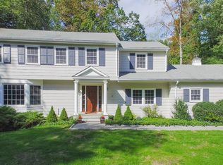 111 Lake Wind Rd, New Canaan, CT 06840