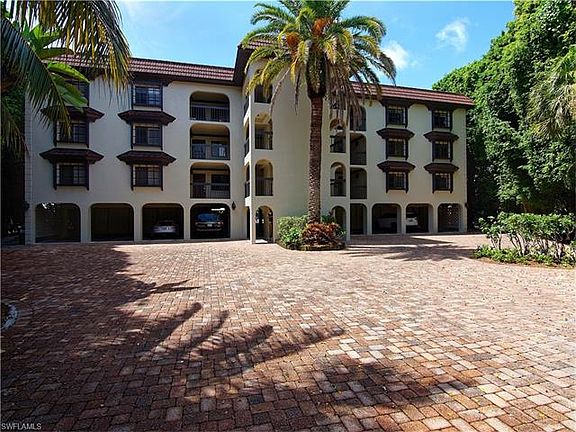 4th image of 2297 W Gulf Dr Unit 3C