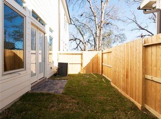 6609 Toledo St, Houston, TX 77008
