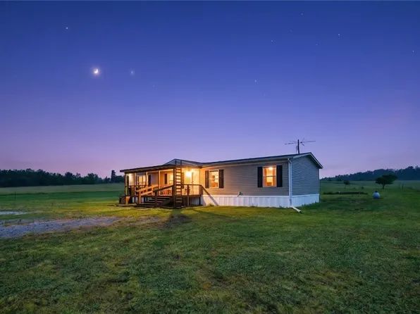 1863 Marion County #4010, Yellville, AR 72687