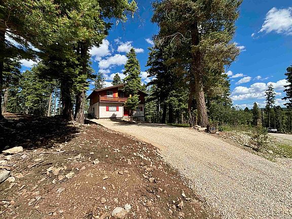 3rd image of 707 Julies Ln