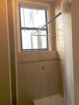 Rented by Avenue Sotheby's International Realty | media 9