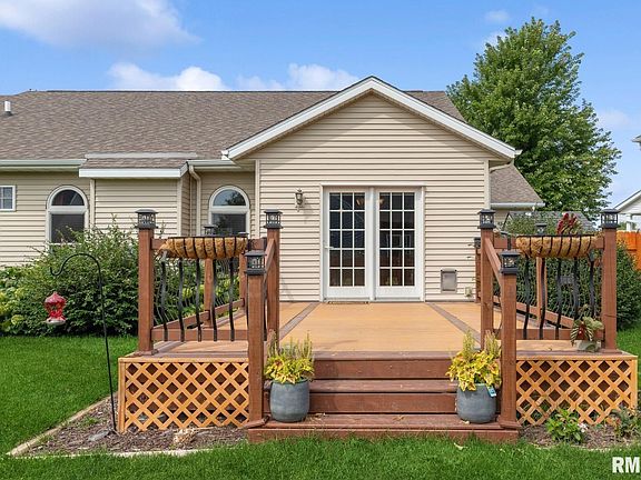 3rd image of 6111 Judson Cir