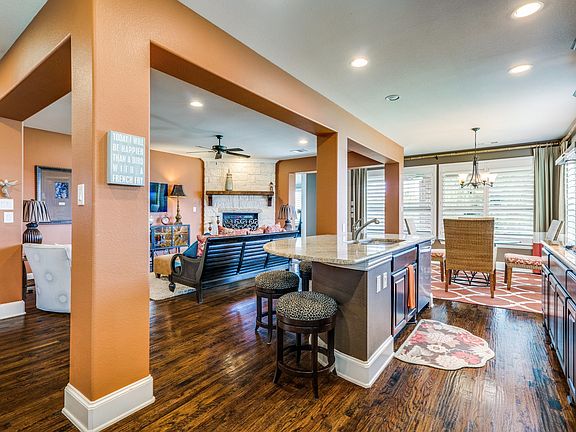 5th image of 7315 Paluxy Dr