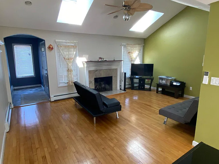 161 Rice Rd — Photo 10