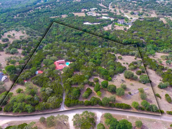 719 Cypress Bend Dr, Boerne, TX 78006