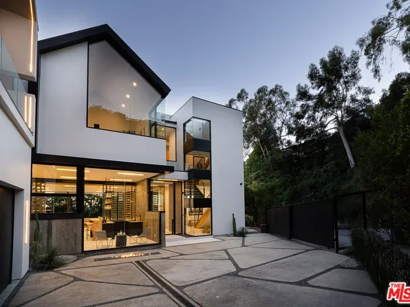 1772 N Crescent Heights Blvd, Los Angeles, CA 90069